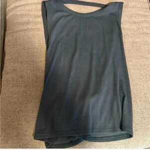 Cross back top